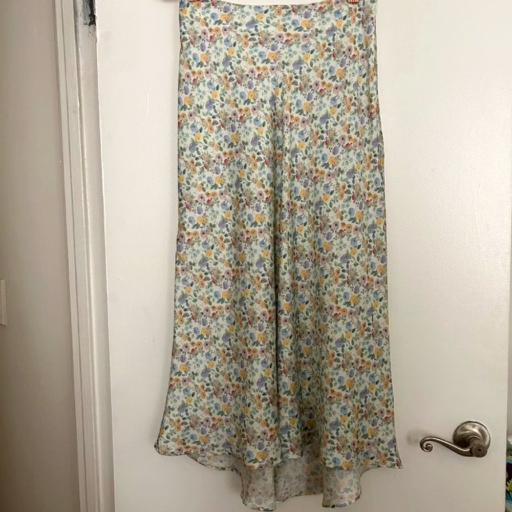 Zara Floral Rose Print White Midi Skirt